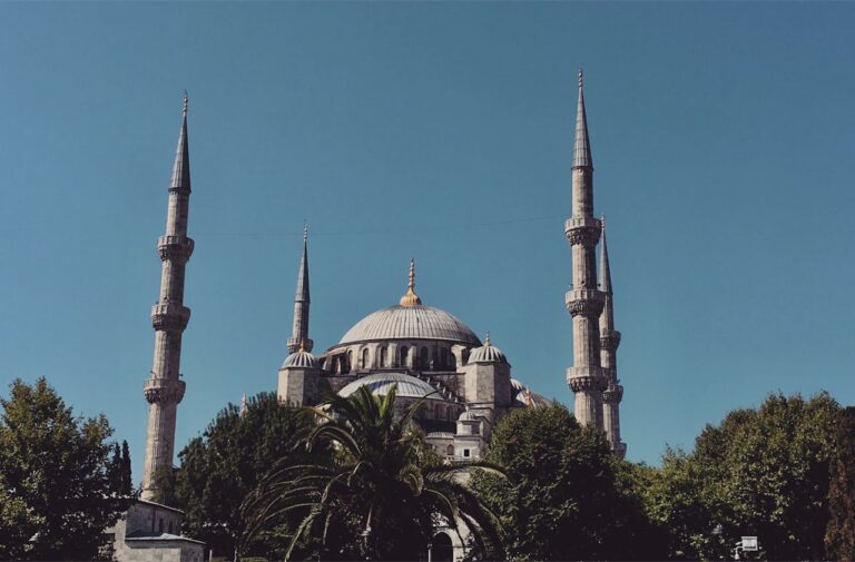 İstanbul’un Büyüleyici Mimari Mirası: Geçmişten Günümüze